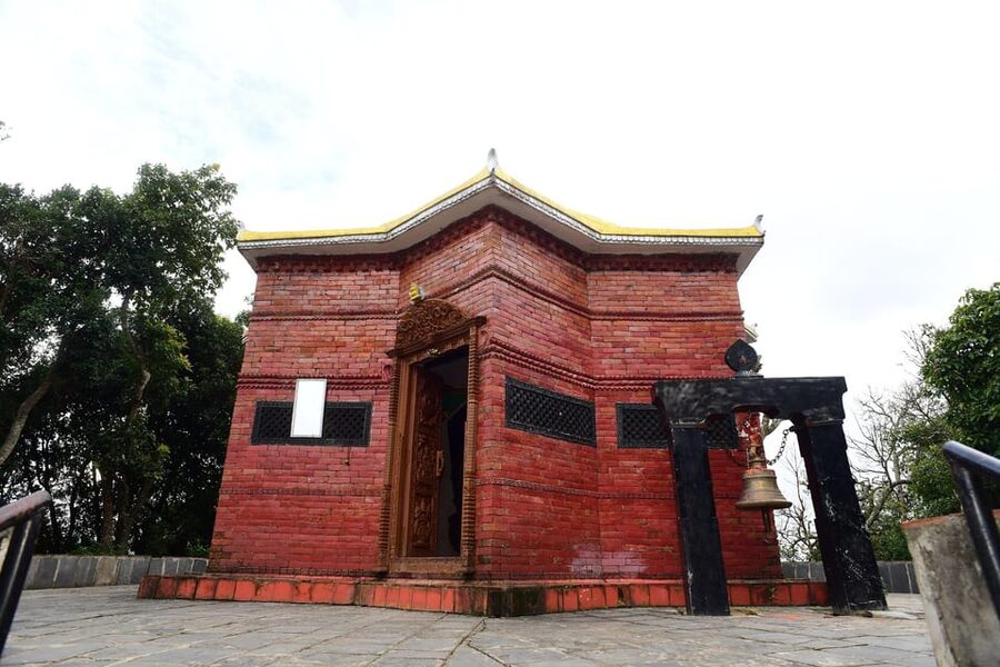 Pokhara Sightseeing By Bus - Day Trip - Fewa Lake closes the sightseeing loop