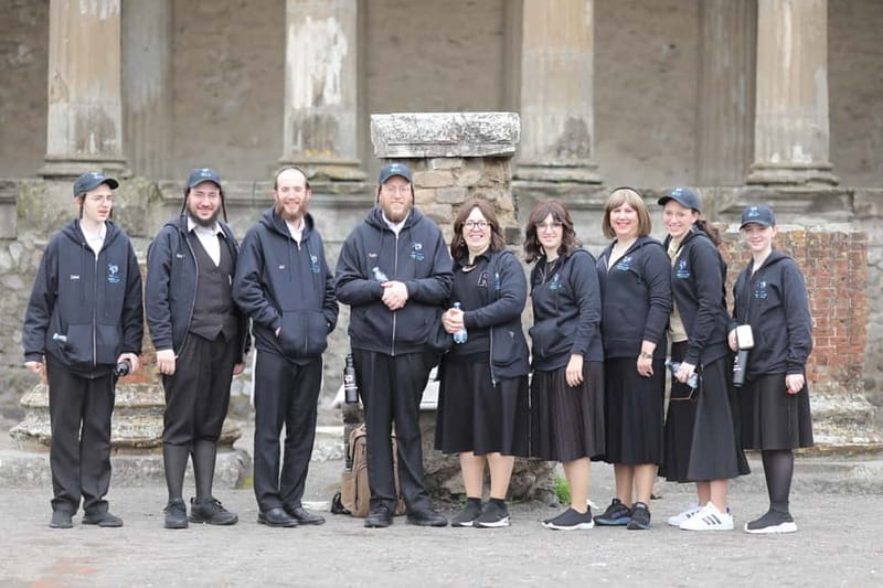 Pompeii Positano Amalfi Day Trip from Rome by Car, No Bus! - Who should book this experience?