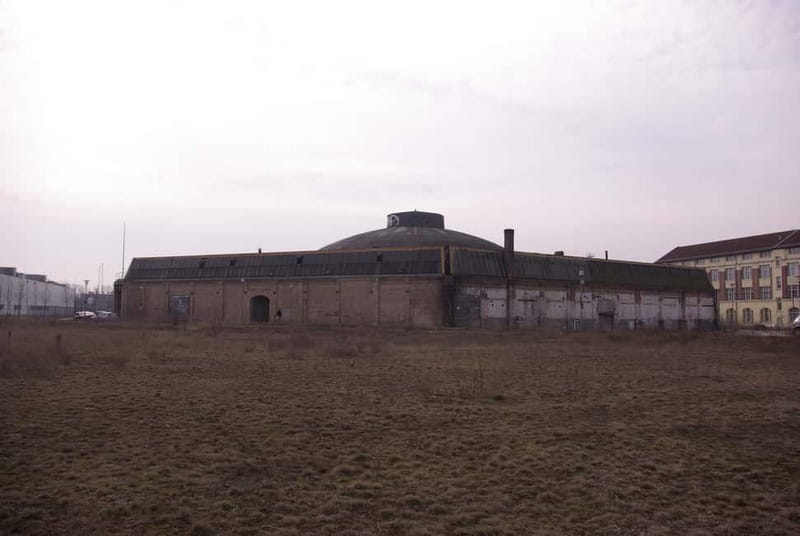 Potsdam-Babelsberg: 5-Hour-Tour "Film-History" by VW-Bus - Why this five-hour film tour works