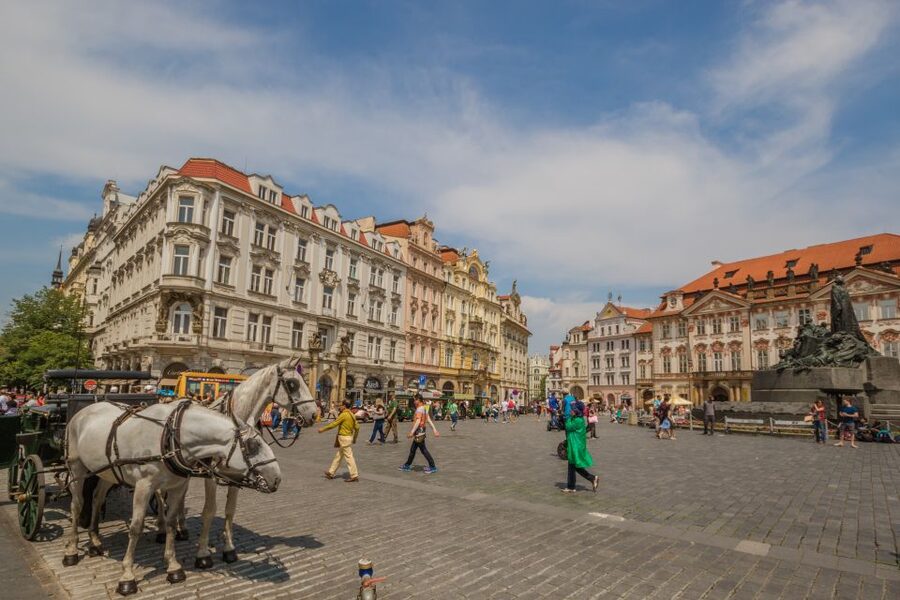 Prague: Big Bus Hop-on Hop-off, Castle Tour and River Cruise - Prague Castle exteriors with an English-speaking guide