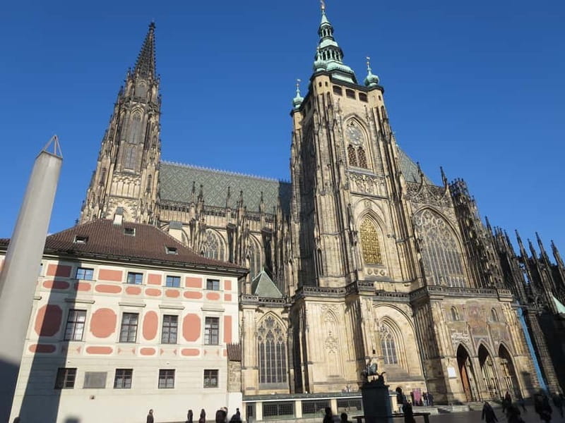 Prague: Bus and Boat Tour - New Town and Lesser Town from the road