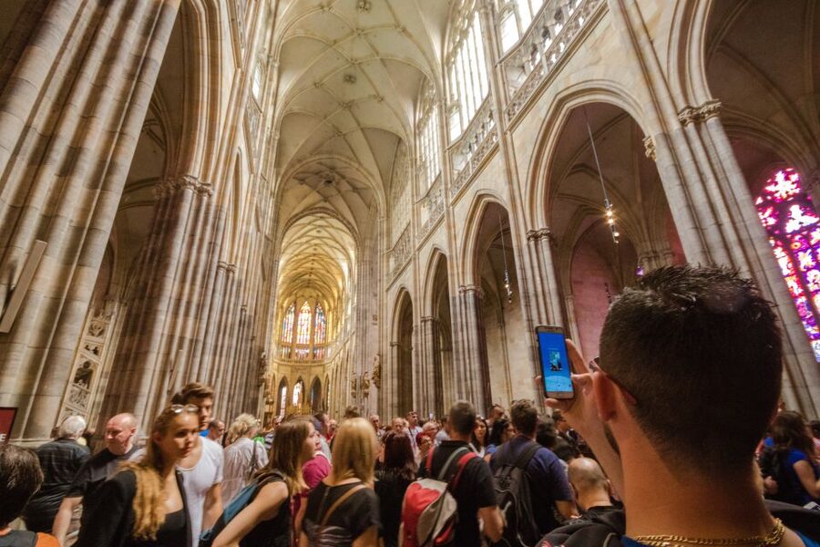 Prague: Guided Bus & Walking Tour with River Cruise & Lunch - Pickup details that can affect your morning