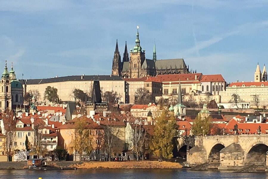 Prague: Historic City Center Bus Tour with Top Sights - Is $20 good value in Prague?