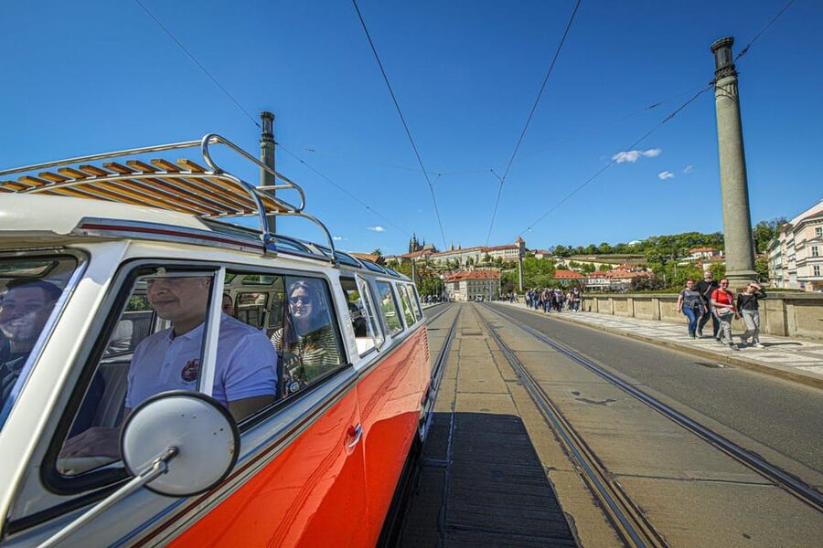 Prague: Private Sightseeing Tour in original VW Samba bus - Comfort, windows, and the open sunroof