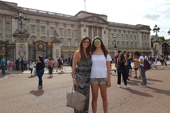 Private Full-Day London Tour by Foot & Public Transport - Price, group size, and what you are paying for