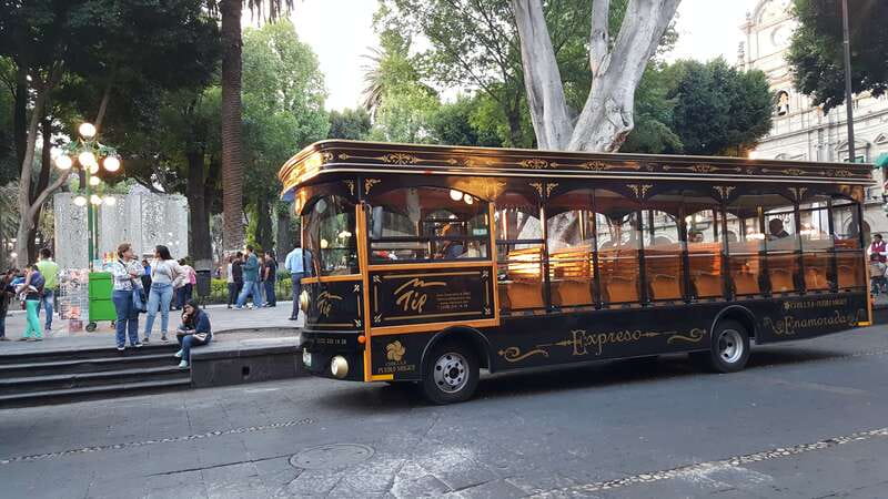 Puebla: Cholula Magical Town Tour by Double-Decker Bus - San Andrés Cholula and its parish church