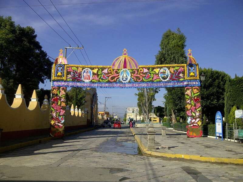 Puebla: Cholula Magical Town Tour by Double-Decker Bus - The return route through local sights