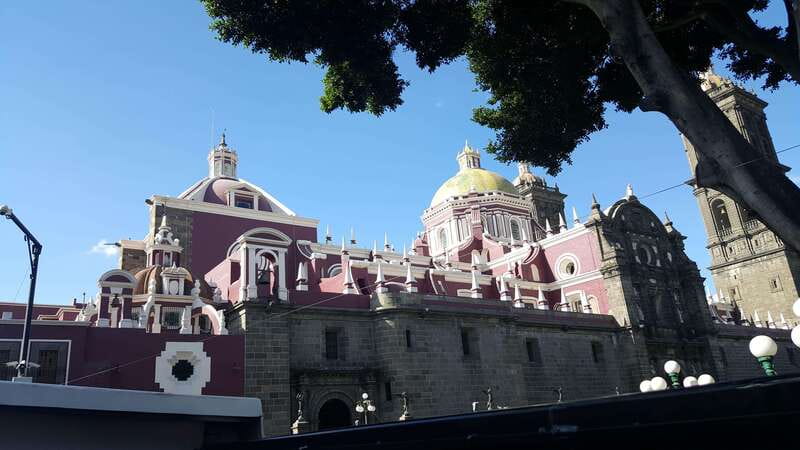 Puebla: Hop-On Hop-Off Bus Tour with Audio Guide - What the Spanish audio adds