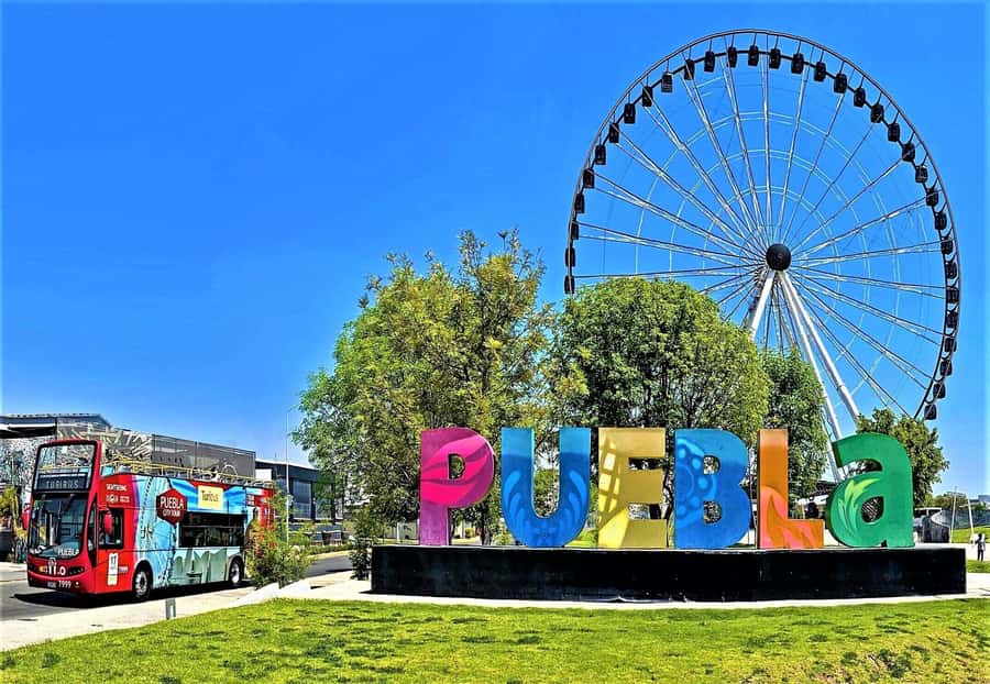 Puebla: Hop-on Hop-off City Tour and Observation Wheel - Starting at Puebla’s Zócalo