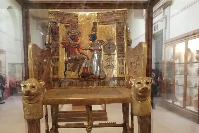 Pyramids Of Giza And Egyptian Museum Day Tour By Bus From Sharm - Lunch, heat, and the real pace of the day