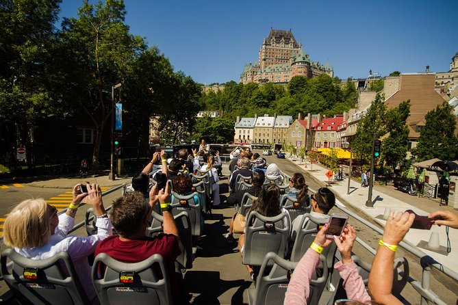 Quebec City Hop-On Hop-Off - Reading the 15-stop route from west to east