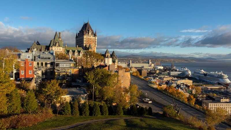 Quebec City: Old Town and Montmorency Falls Bus Tour - Guides who keep the ride lively