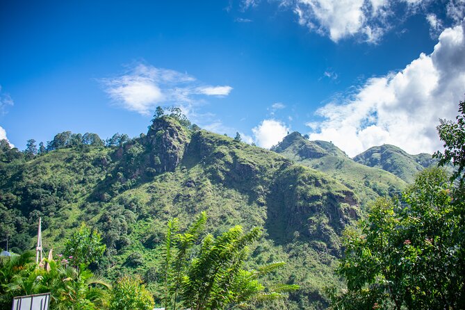 Ravana Odyssey Hop on Tour Ella to Ravana Falls - Why this short Ella ride works