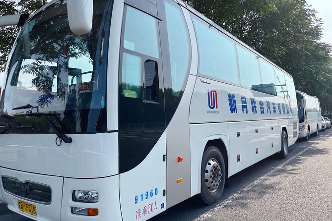 Return Bus to Badaling Great Wall - Winter views, crowds, and the overall mood