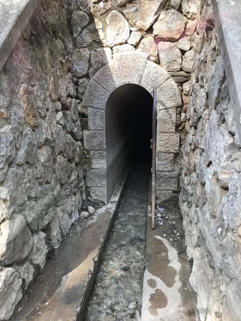 Rhodes: Guided Bus Tour to Lindos Village & Seven Springs - What to bring and what to expect