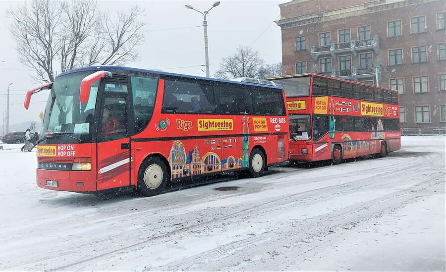 Riga: Red Bus Hop-On Hop-off Sightseeing Grand Tour - How the hop-on hop-off schedule affects your day
