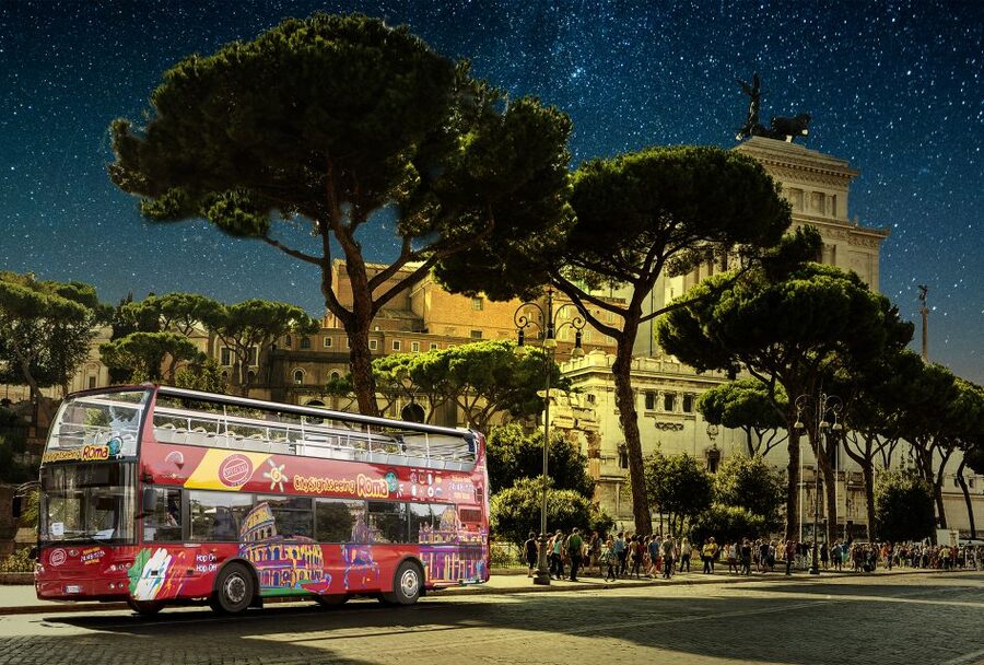 Rome: City Highlights Open-Top Bus Night Tour - Choosing the best seat for views and photos