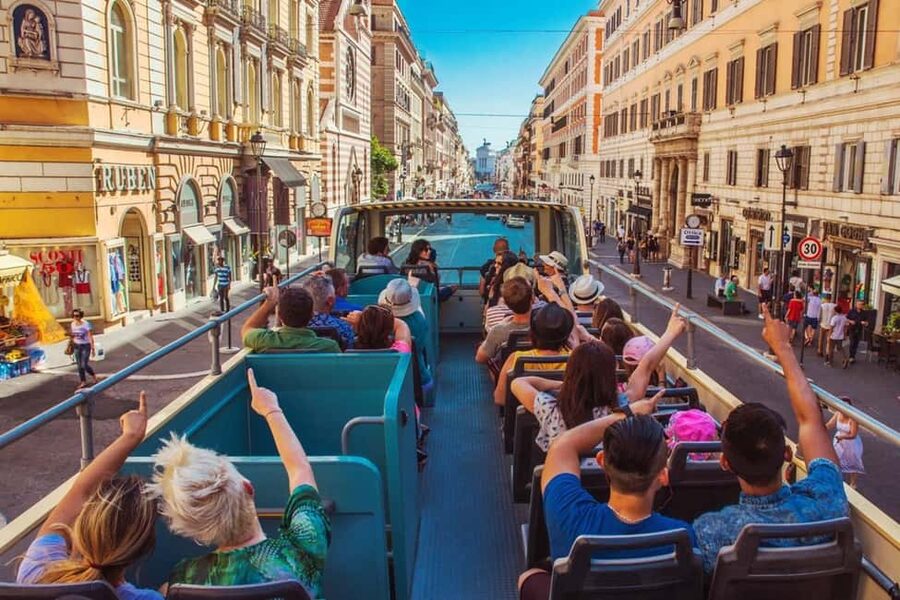 Rome: Colosseum, Roman Forum, Palatine Hill & Hop-on Hop-off - The four digital walking tours