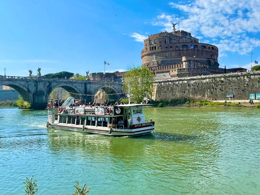 Rome Squares and Fountains Tour & River Boat Hop On Hop Off - The walk to Ponte Sant’Angelo