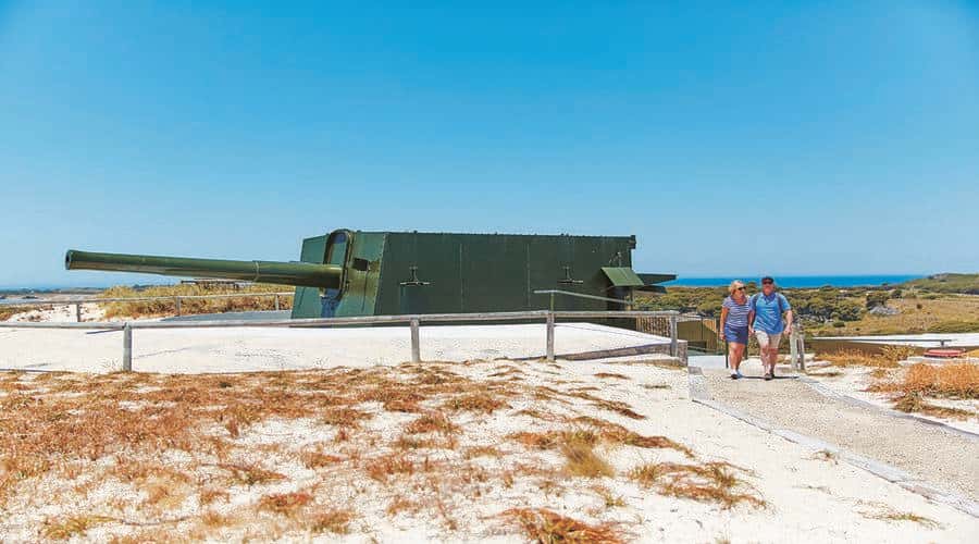 Rottnest Island: Grand Bus and Train Tour with Lunch - Key points to know before booking