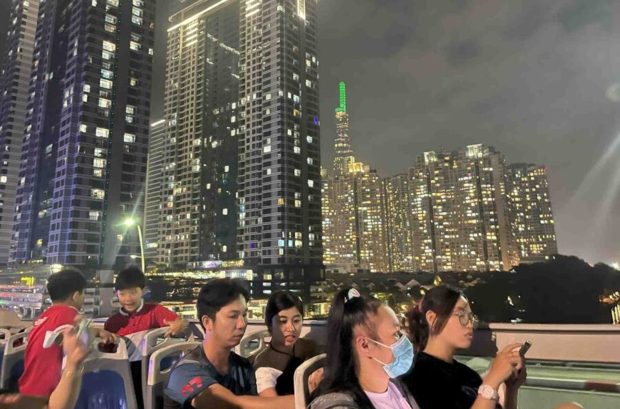 Saigon: City Sightseeing Hop-On Hop-Off Bus Tour - Is the evening ride worth considering?