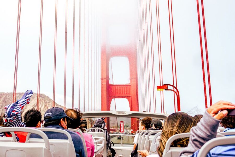 San Francisco: Hop-On Hop-Off Sightseeing Tour with 17 Stops - Audio, app, and bus frequency