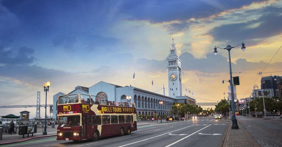 San Francisco: Sightseeing Sunset Tour by Open-Top Bus - Grace Cathedral from Nob Hill