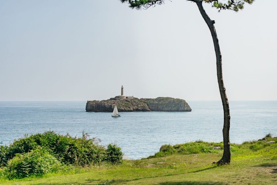Santander: City Sightseeing Hop-On Hop-Off Bus Tour & Train - How much value do you get for $31?