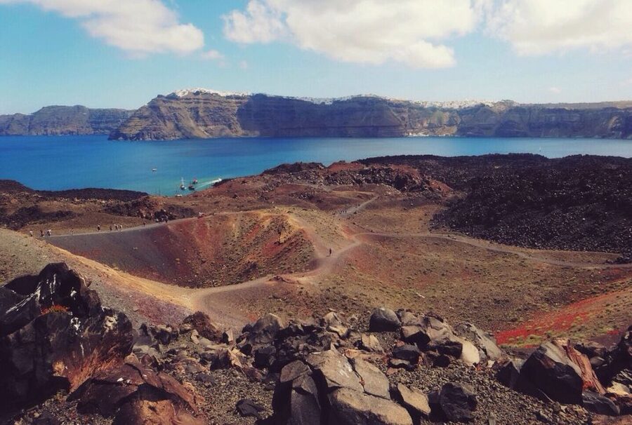 Santorini 2-Day Combo: Volcano Boat Cruise & Island Bus Tour - Winery tasting and Profitis Ilias views