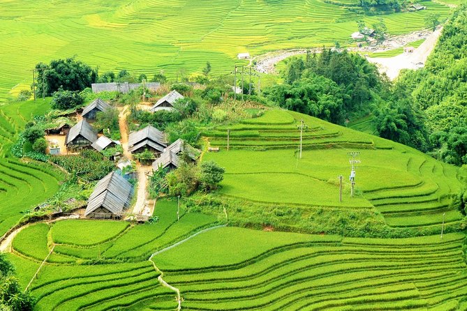 Sapa 2 Days 1 Night Tour From Hanoi By Bus (Hotel Overnight) - Arriving in Sapa around lunchtime