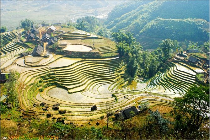 Sapa 3 Days Trekking Tour By Bus from Hanoi (2 Nights in Hotel) - Group size, guide service, and transportation