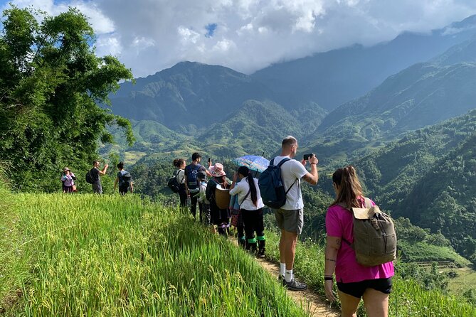 Sapa Trekking Tour 2 Days 1 Night By Bus - Group size, guides, and the cultural side