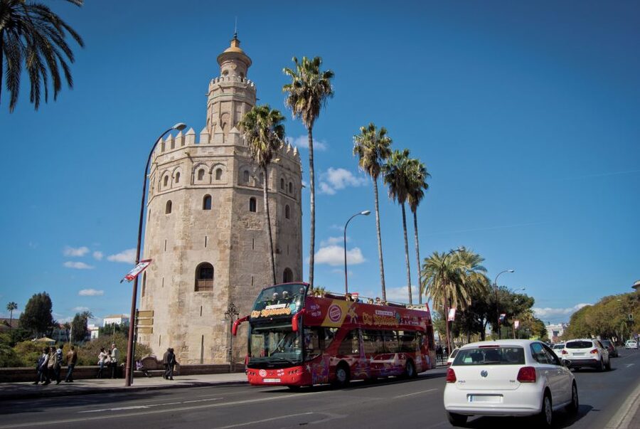 Seville: City Sightseeing Hop-On Hop-Off Bus Tour - Cathedral Area, Torre del Oro, and the Old Center
