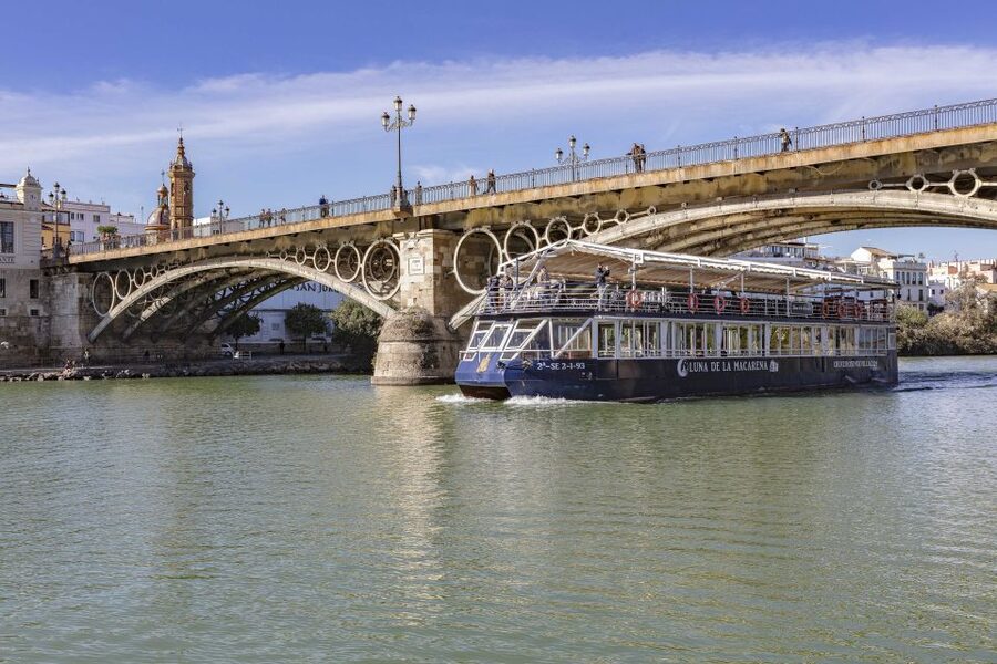 Seville: Panoramic Cruise, Hop-On-Hop-Off Bus & Walking Tour - Is $45 a fair price for one day?