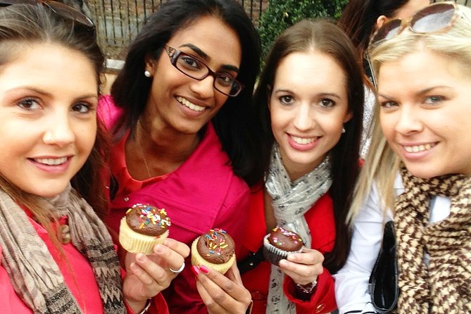 Sex and the City Hotspots Bus Tour NYC - The coach ride through more than 40 locations