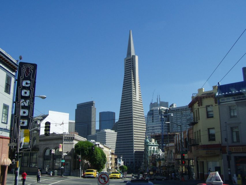 SF: Guided Muir Woods Tour & Hop-On Hop-Off Tour (Save 15%) - Crossing the Golden Gate Bridge to Muir Woods