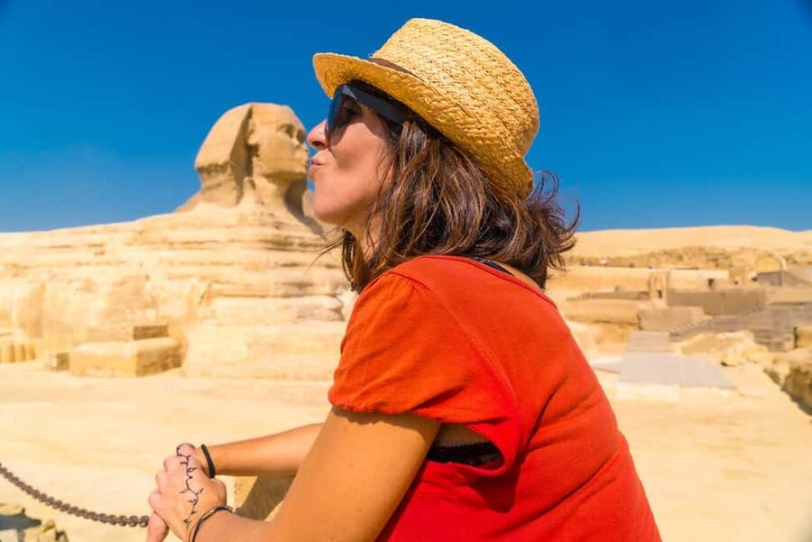 Sharm El-Sheikh: Full-Day Tour of Cairo and Pyramids by Bus - The Pyramids of Giza: three royal monuments