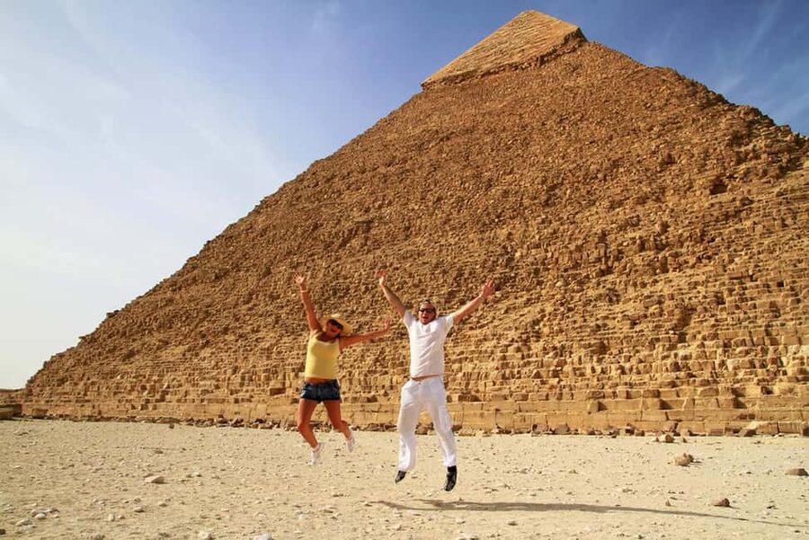 Sharm El-Sheikh: Full-Day Tour of Cairo and Pyramids by Bus - The Egyptian Museum in Tahrir Square
