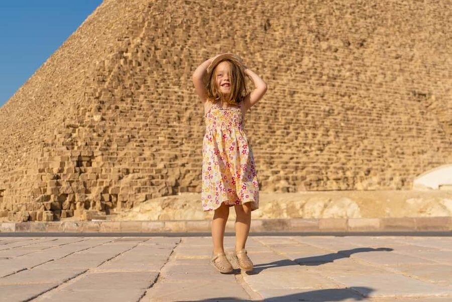 Sharm El-Sheikh: Full-Day Tour of Cairo and Pyramids by Bus - The hard parts: delays, cramped seats, and late returns