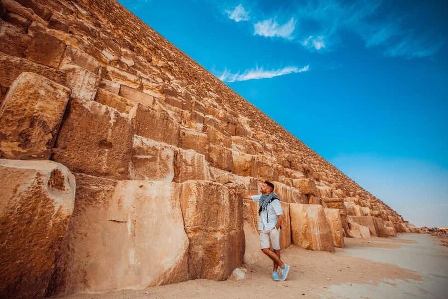 Sharm El-Sheikh: Full-Day Tour of Cairo and Pyramids by Bus - Who should book this Cairo tour?