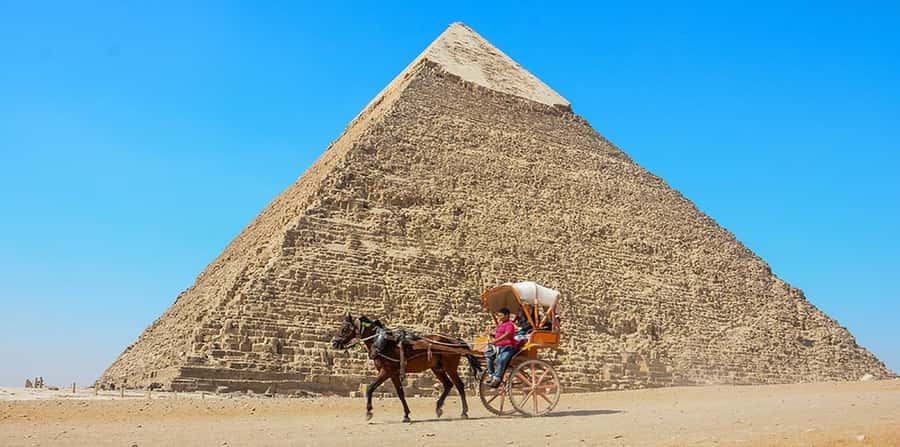 Sharm El Sheikh: Great Pyramids, Sphinx, Museum Tour by Bus - The Sphinx and the best group photographs