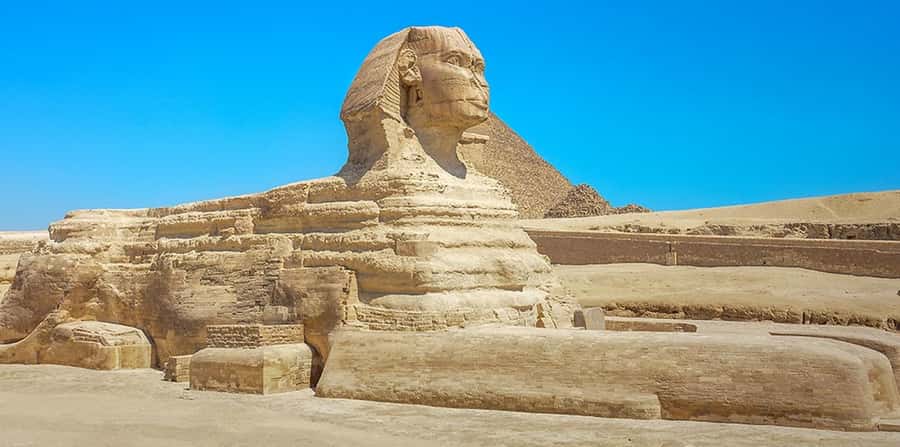 Sharm El Sheikh: Great Pyramids, Sphinx, Museum Tour by Bus - Guides, languages, and how the day feels