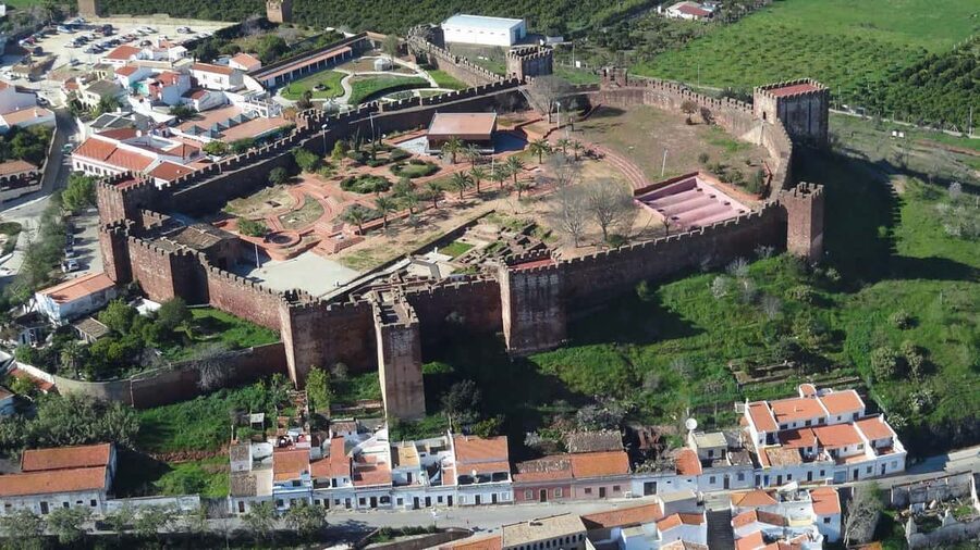 Silves and Monchique Mountain: Guided Bus Tour - Why Silves changes your view of the Algarve