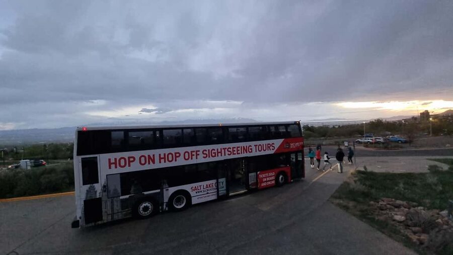 SLC Bus Tours Evening Tour on a Double-Decker Bus - Why this evening tour works well