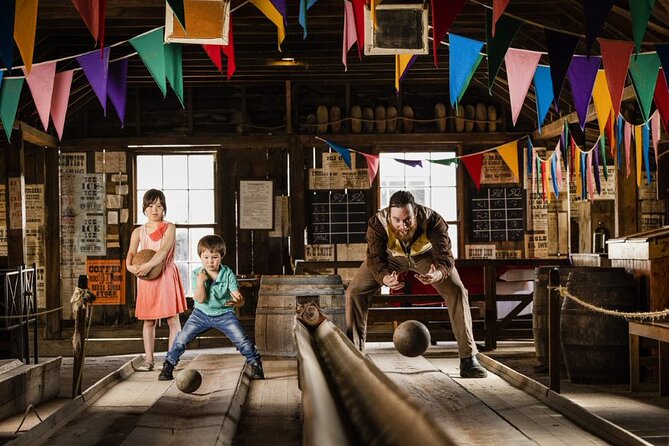 Sovereign Hill, Botanical Gardens and Melbourne Skydeck Bus Tour - How much time do you spend on the bus?