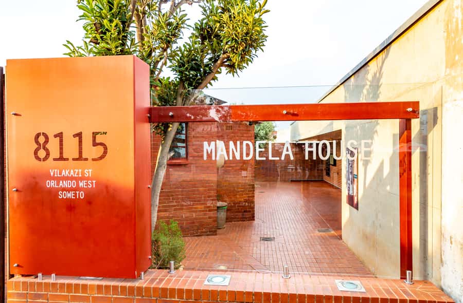 Soweto: Hop-On Hop-Off Bus, City Tour and Apartheid Museum - Key points to know before you go