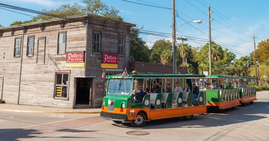 St. Augustine: Hop-on Hop-off Trolley Tour with Museum Entry - Stops 5 to 7: Castillo de San Marcos, Colonial Quarter, and the waterfront