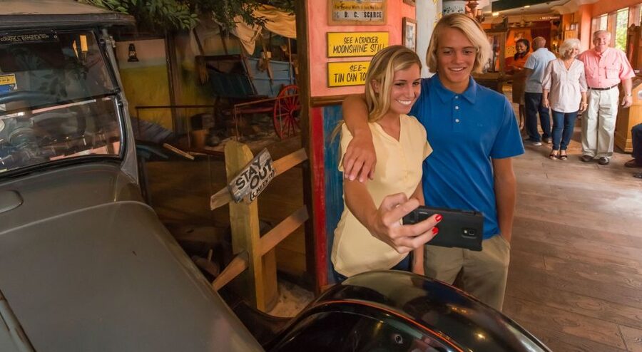 St. Augustine: Hop-on Hop-off Trolley Tour with Museum Entry - Stops 11 to 14: Distillery, winery, chocolate, and the central square
