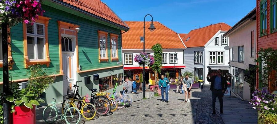 Stavanger: City Highlights Bus and Walking Tour - Key points to know before booking