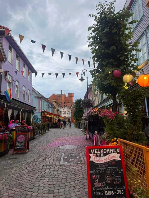 Stavanger: City Highlights Bus and Walking Tour - What five hours feels like